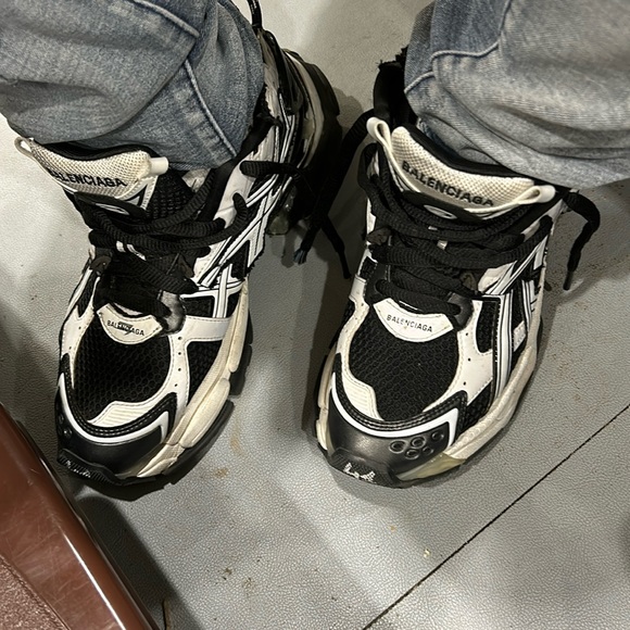 Designer worn once - Picture 1 of 1